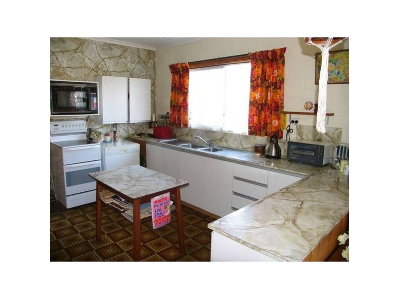 28 Main Street, Bridport TAS 7262