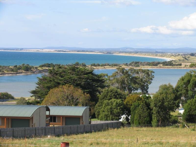 Emma Street, Bridport TAS 7262