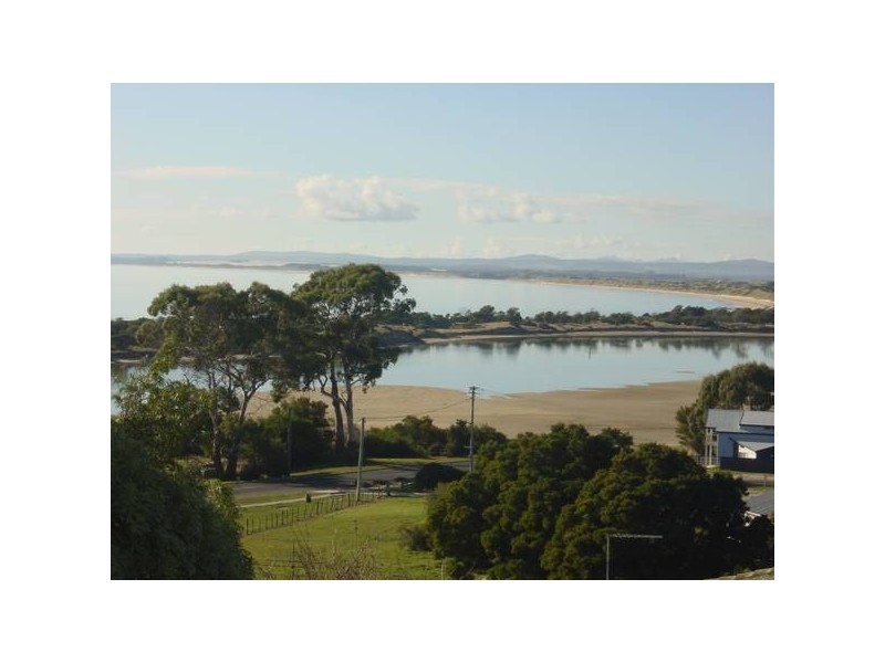 19 Emma Street, Bridport TAS 7262