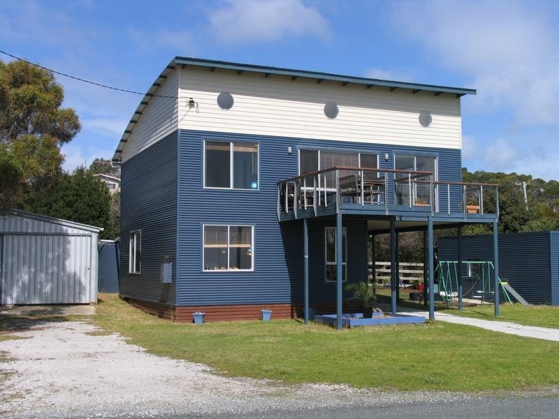 2 Esplanade, Lulworth TAS 7252