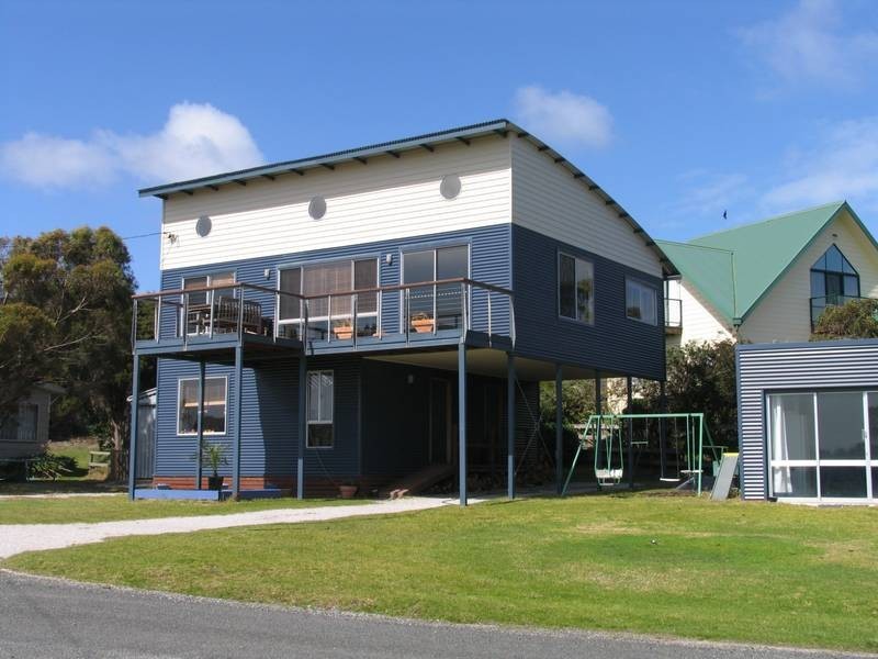 2 Esplanade, Lulworth TAS 7252