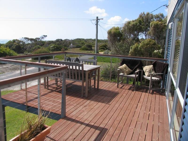 2 Esplanade, Lulworth TAS 7252