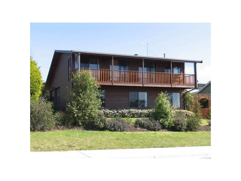 8 William Street, Bridport TAS 7262