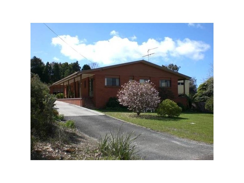 24 Charles Street, Bridport TAS 7262
