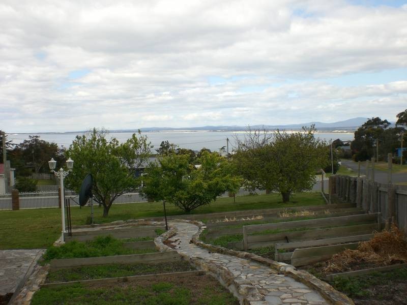 29 – 31 Walter Street, Bridport TAS 7262