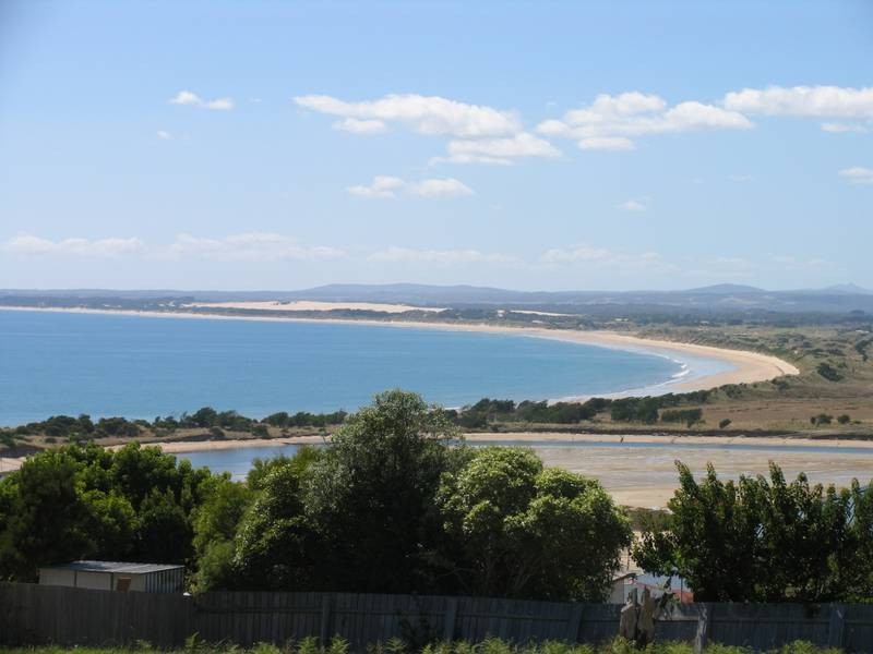 5 Flinders Lane, Bridport TAS 7262