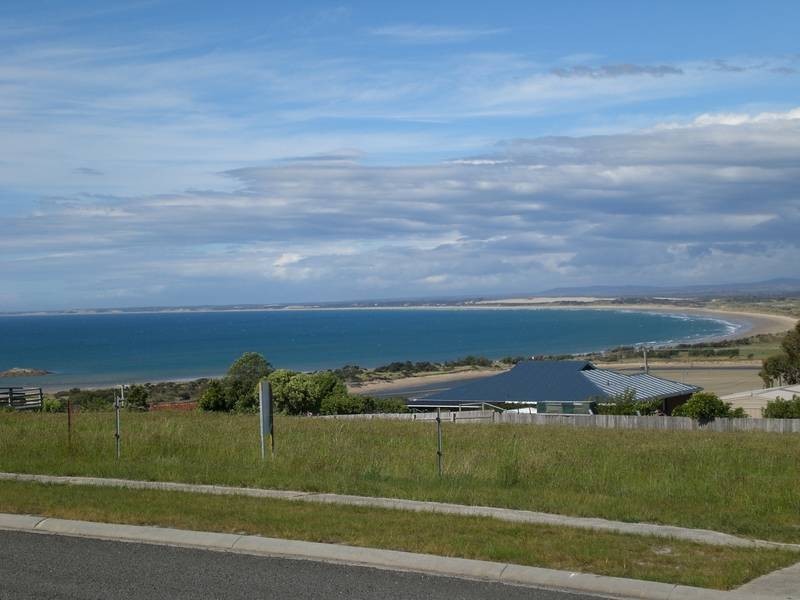 5 Flinders Lane, Bridport TAS 7262