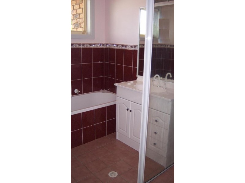 4 Copperleaf Place, Worrigee NSW 2540