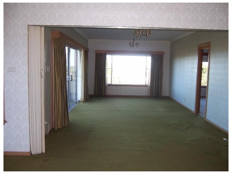 113 Shoalhaven Street, Nowra NSW 2541