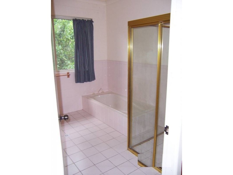 62 Bunberra Street, Bomaderry NSW 2541