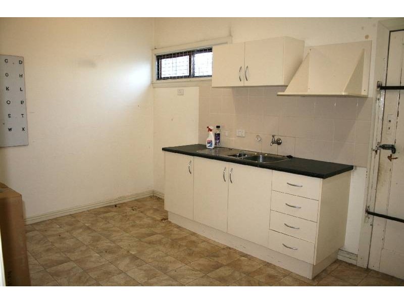 36 Berry Street, Nowra NSW 2541