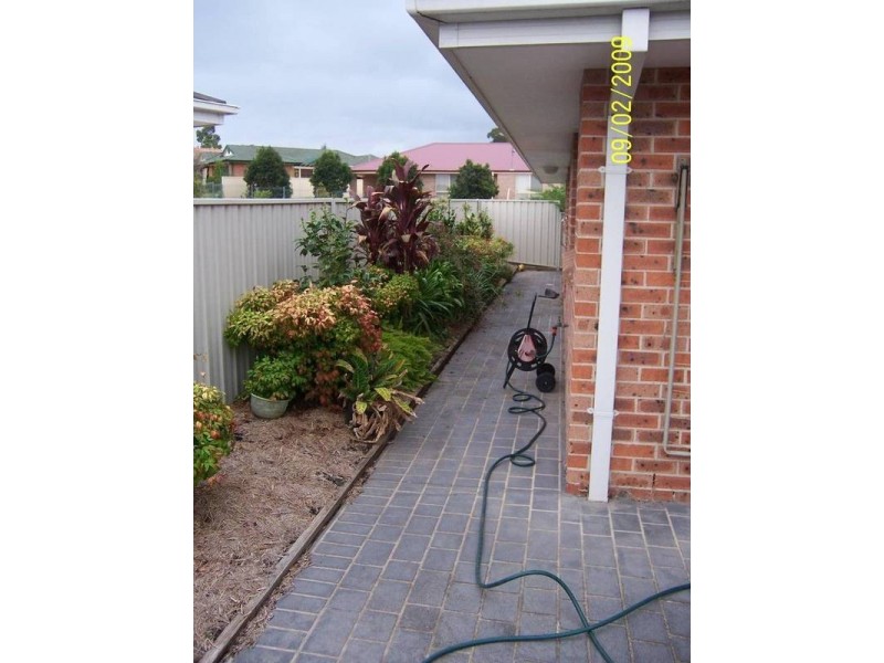 2/48 Sheraton Circuit, Bomaderry NSW 2541