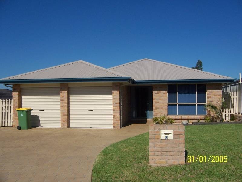 3 Freesia Crescent, Bomaderry NSW 2541