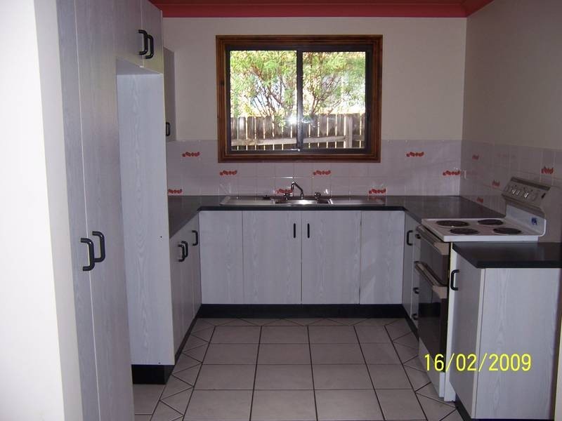 4 Westborne Drive, Nowra NSW 2541