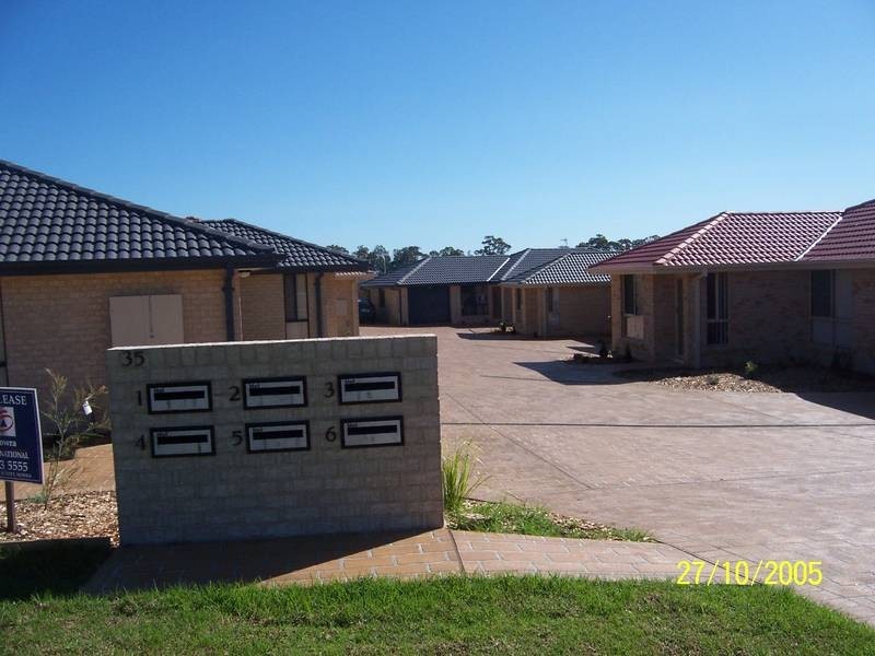 4/35 Sophia Road, Worrigee NSW 2540