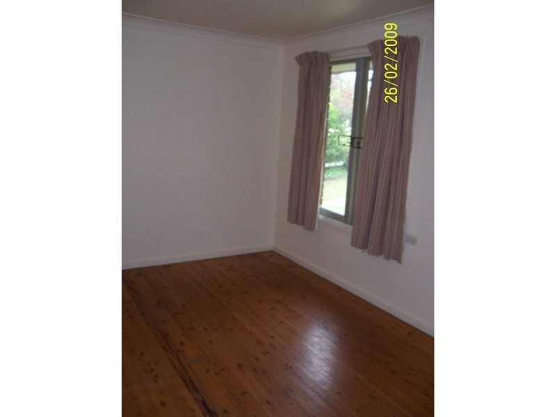 17 Maclean Street, Nowra NSW 2541