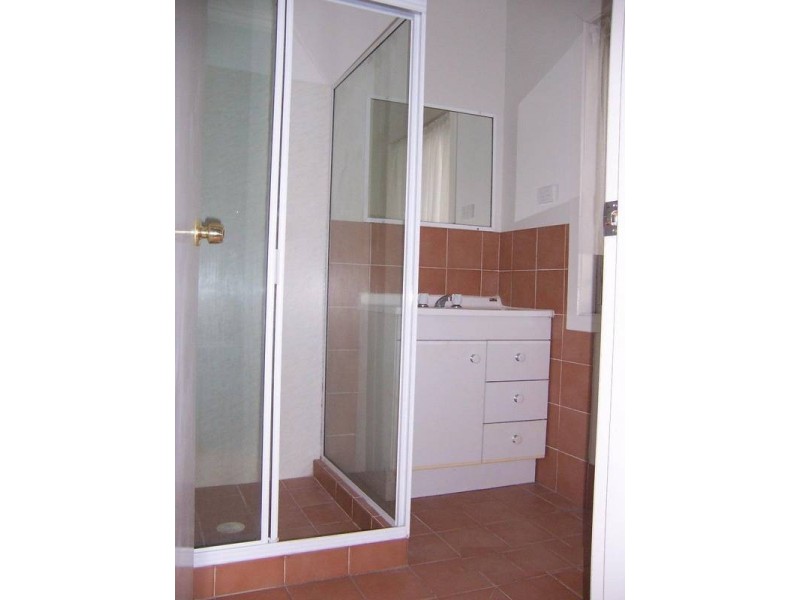 2/17 Journal Street, Nowra NSW 2541