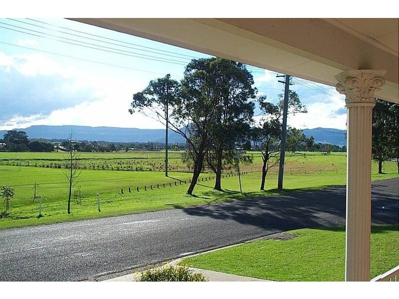 24A Amalfi Crescent, Nowra NSW 2541
