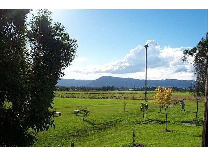 24A Amalfi Crescent, Nowra NSW 2541