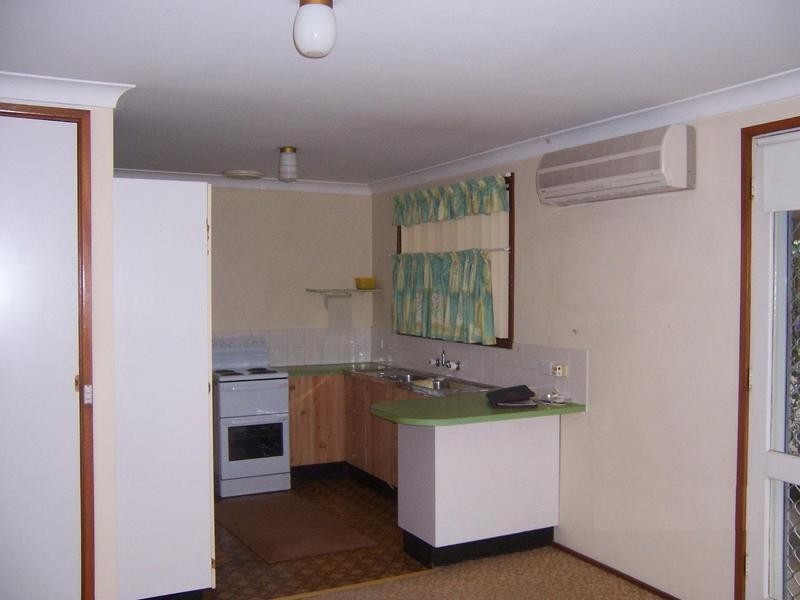 1/7 Campbell Place, Nowra NSW 2541