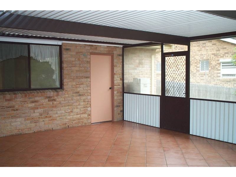 33 Park Road, Nowra NSW 2541