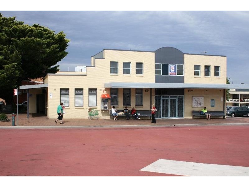 3 Stewart Place, Nowra NSW 2541