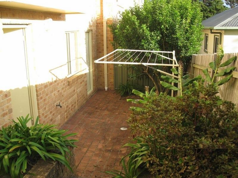 2/13 SouthStreet, Greenwell Point NSW 2540