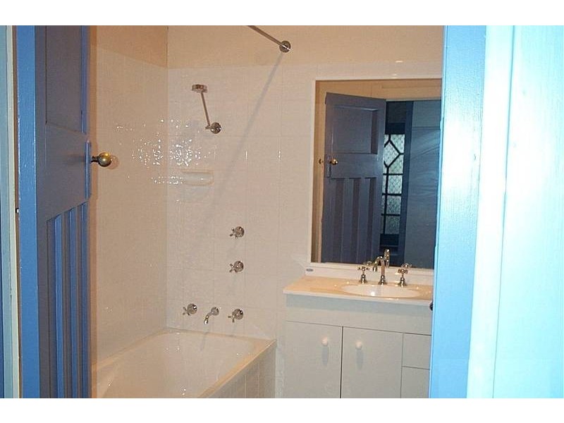 137 Kinghorne Street, Nowra NSW 2541