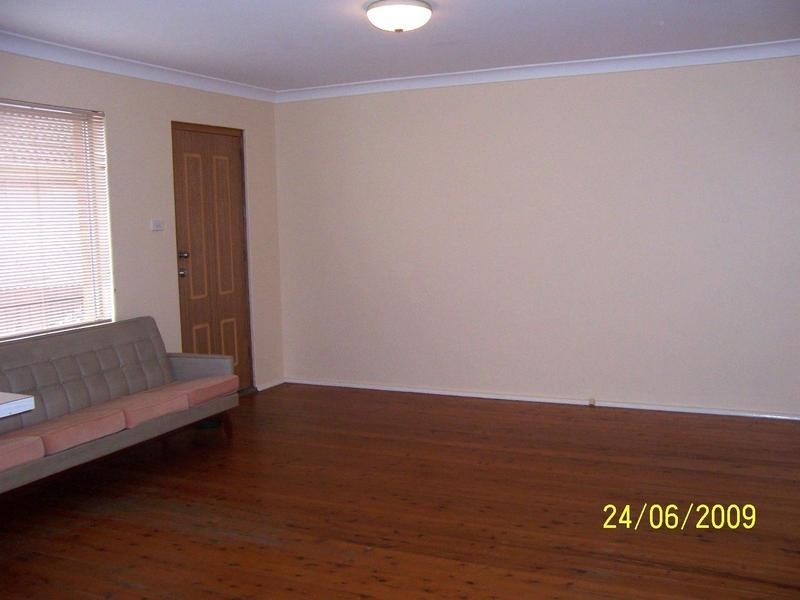 4/9 McGrath Avenue, Nowra NSW 2541