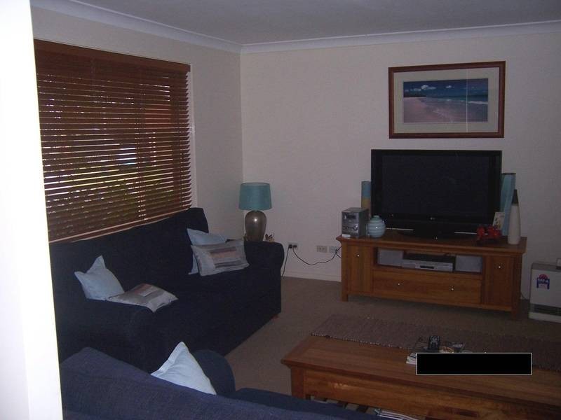 1 Chebec Close, Bomaderry NSW 2541