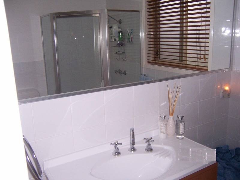 1 Chebec Close, Bomaderry NSW 2541