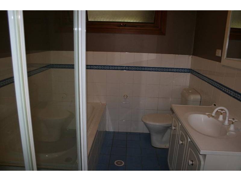 384 Albatross Road, Nowra Hill NSW 2540