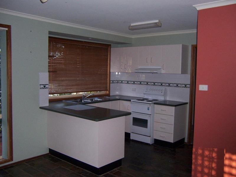 81 Park Road, Nowra NSW 2541