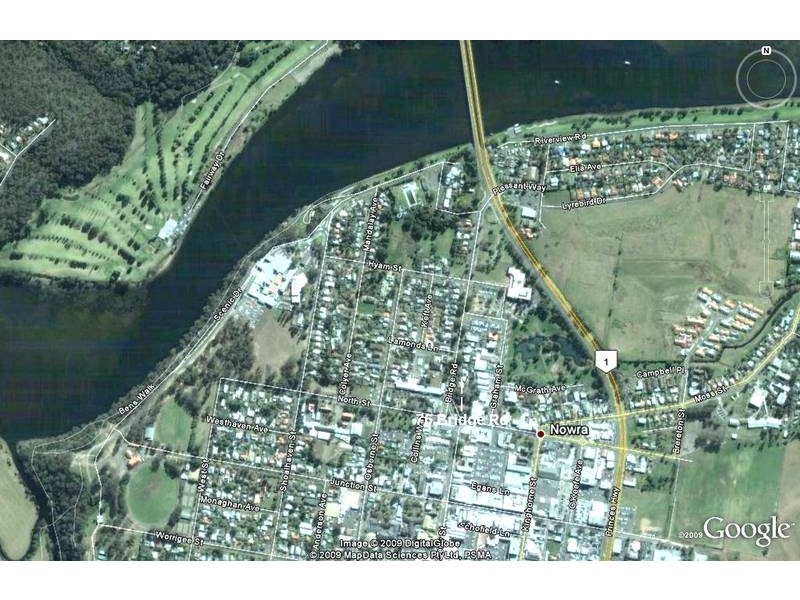 76 Bridge Road, Nowra NSW 2541