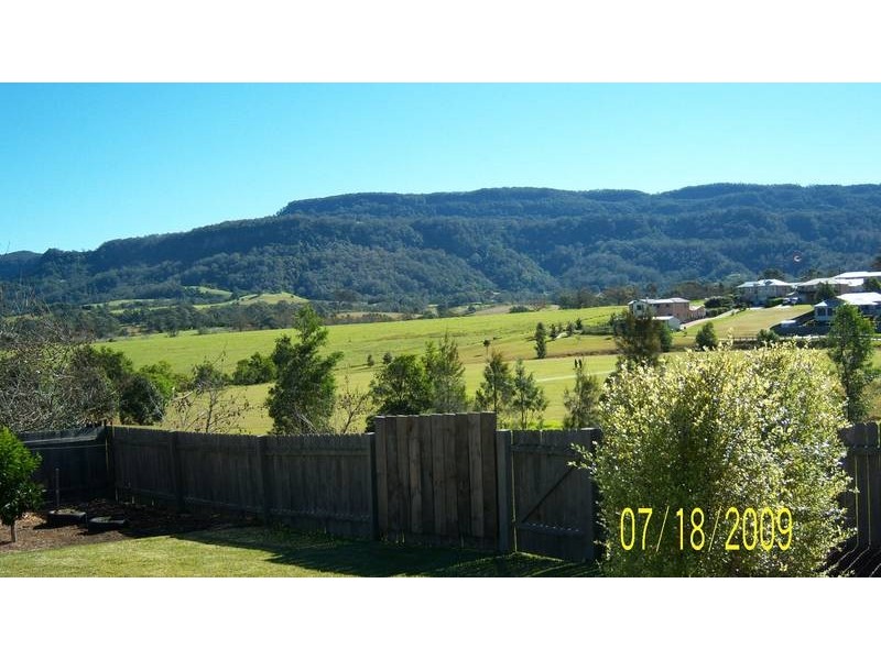 4 Lebene Grove, Cambewarra NSW 2540