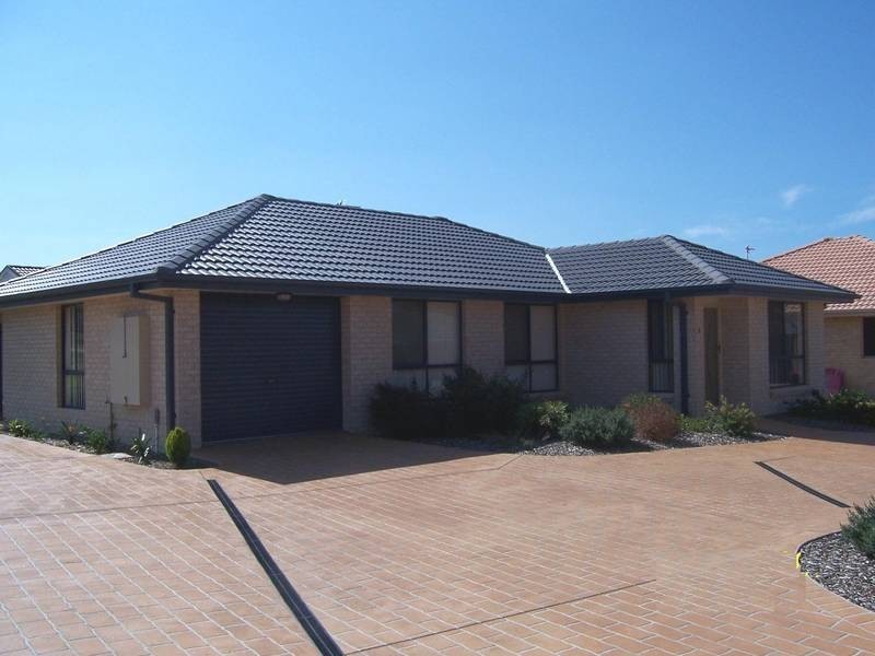 1/35 Sophia Road, Worrigee NSW 2540