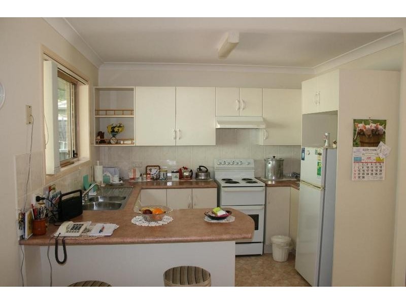 2/2 Maleen Street, Bomaderry NSW 2541