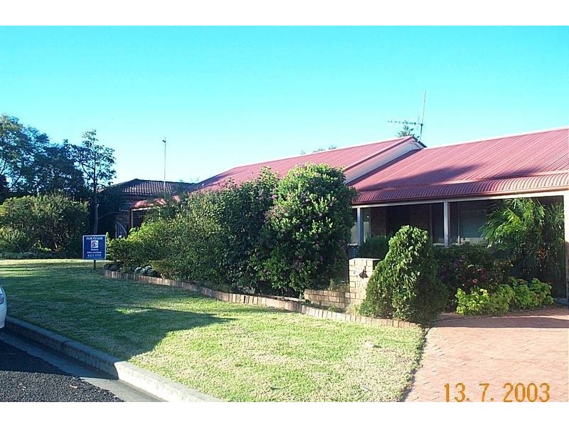 62 Lyndhurst Drive, Bomaderry NSW 2541