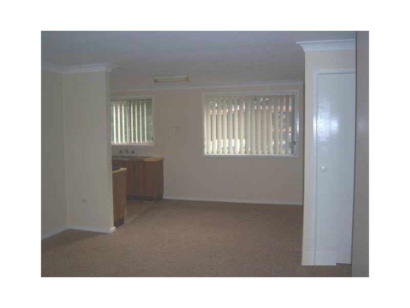 2/115 McMahons Road, North Nowra NSW 2541