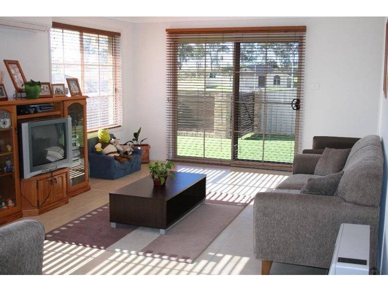 21 Carrington Park Drive, Nowra NSW 2541