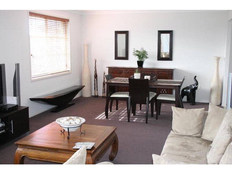 21 Carrington Park Drive, Nowra NSW 2541