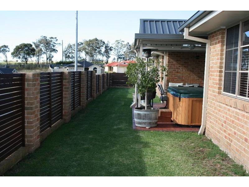 21 Carrington Park Drive, Nowra NSW 2541
