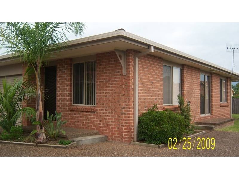 6/4 Brodie Close, Bomaderry NSW 2541