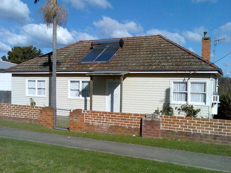 30 Bunberra Street, Bomaderry NSW 2541