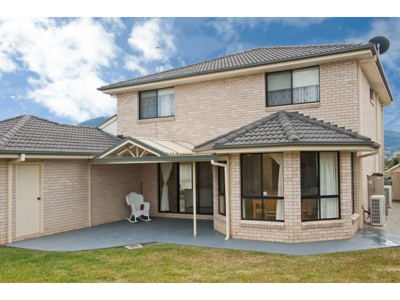 2 Hibiscus Place, Bomaderry NSW 2541