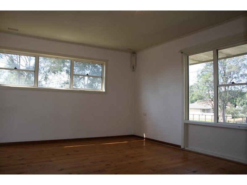 32 Seccombe Street, Nowra NSW 2541