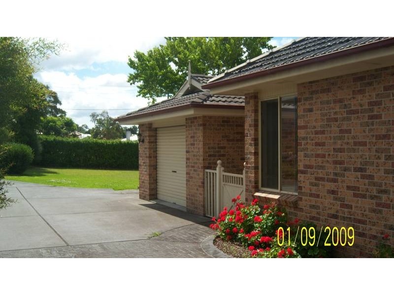 1/190 Kinghorne Street, Nowra NSW 2541