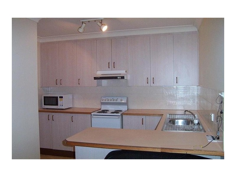 6/24 Bowada Street, Bomaderry NSW 2541