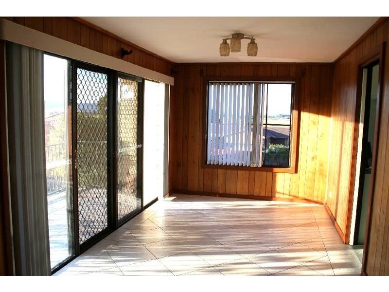 4 Ellis Place, Nowra NSW 2541
