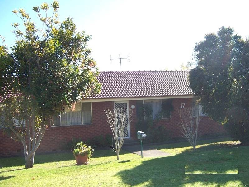 2/17 Dudley Avenue, Nowra NSW 2541